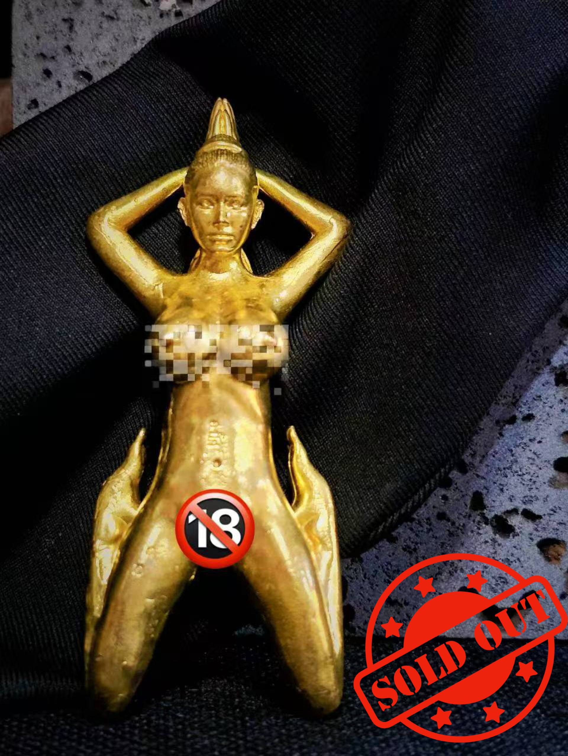 Jin Thai Fo Pai - 阿赞 Big Pe Pab Ped 依霸（Pe Pab Ped）(现物实拍）