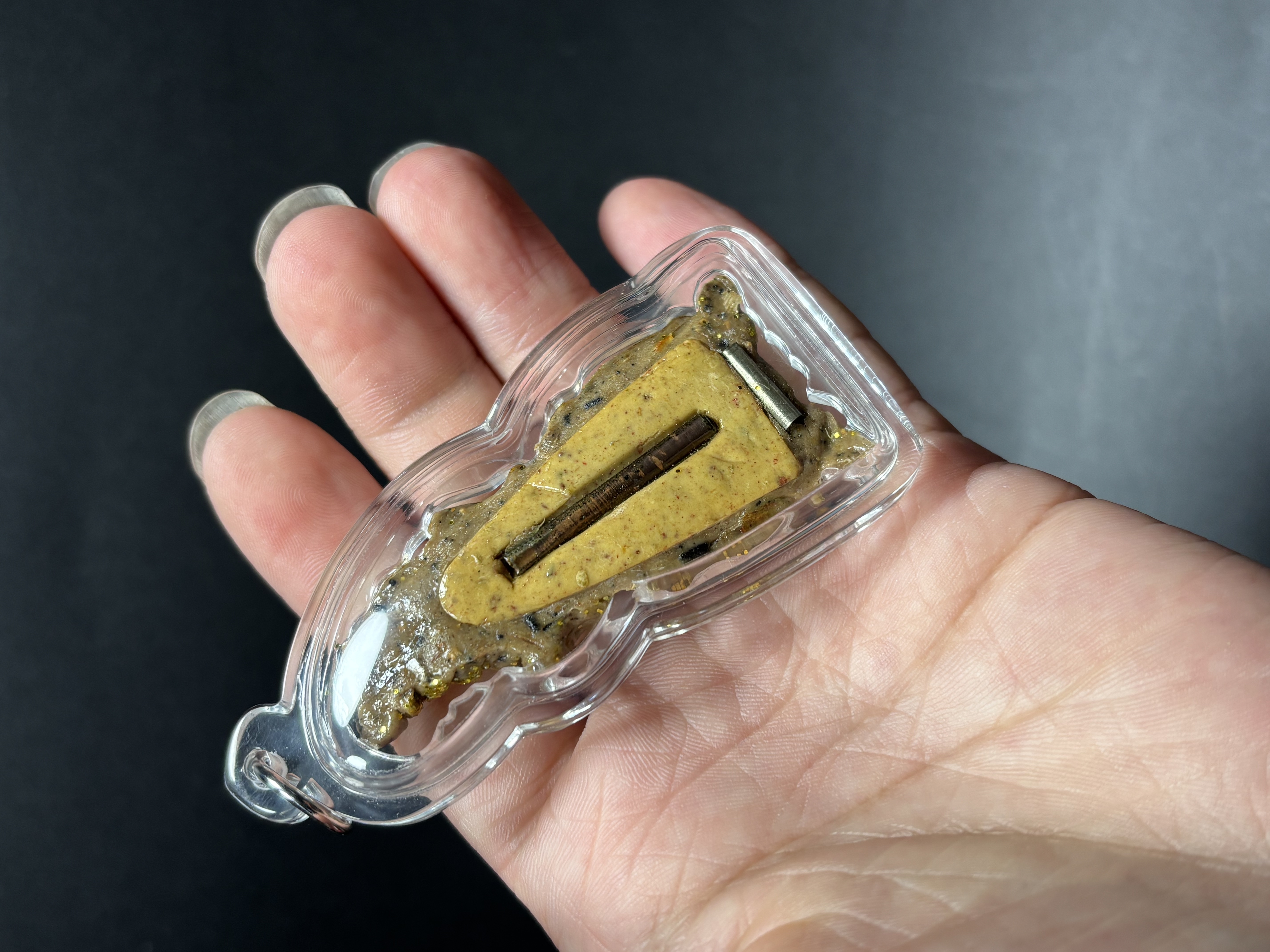 泰国北榄府人缘至尊白衣师傅阿赞沥红眼帕罂（手工模具特别版） | Jin Thai Fo Pai